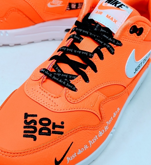 NEW RARE Nike Womens Air Max 1
Just Do It Pack - Picture 4 of 8